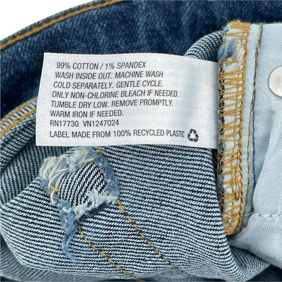 Wild Fable Highest Rise Mom Shorts Blue Jean Cut Off Denim Size 12 Stretch Fit - Picture 6 of 6